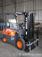 Sell Gasoline Forklift with Japanese NISSAN engine