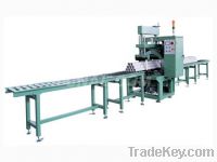 Automatic stretch film wrapping machines for timbers