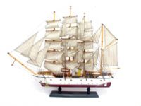 Sell model ship (wooden)