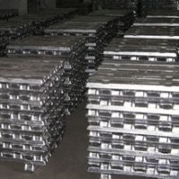sell Aluminium ingot 99.7% A7