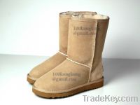 Sell sheepskin snow shoe women  men or children boot 2012 leather