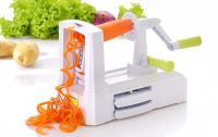 3 in 1 spiral grater, veggie salads