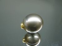 Tahitien Pearl. Precious and Semi-precious stones.
