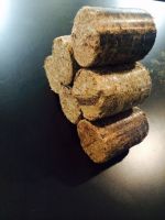 Sell-Canadian Wood Briquettes