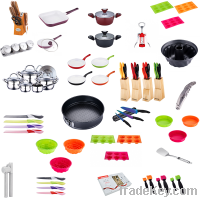Ceramic and silicone kitchenware