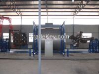 Rotational mould machine for making plastic traffic barrier
