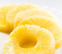 Sliced Pineapples in light Syrup