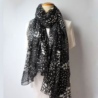 casual black white printed silk chffon scarf