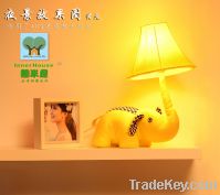 Arrlvai Cute Elephant Floor Lamp