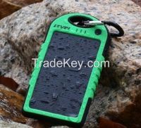 2014 new design Sports Mobile Solar charger 5000mAh waterproof Solar Flashlight with Mobile Charger