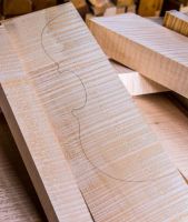 Violin Tonewood (Back, Neck, Ribs and Top) Spruce, Flamed Maple