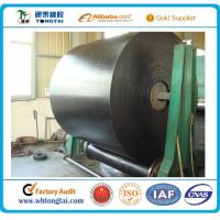 High strength oil resistant conveyor belt