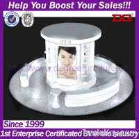 Sell fashionist design retail store acrylic cosmetic display kiosk