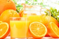 Sweet juicy navel / Florida oranges