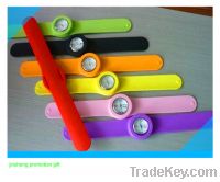 Sell fashion silicone snap watch