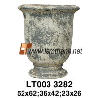 Outdoor Rustic Green Garden Urn