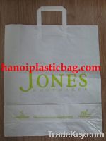 Tri-fold handle plastic bag
