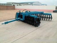 Farm equipment hydraulic tractor offset heavy disc harrow