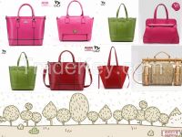 Ladies fashion and popular tote handbags