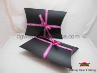 2014 popular  pillow gift box with ribbon