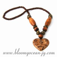 Wood necklace