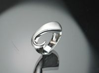 STERLING SILVER RING