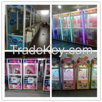 High qualtiy steel cabinet claw arcade game machine with different attractive designs hottest for sale