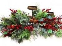 candle holder with wreath