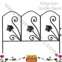 Iron garden fencing border
