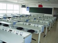 Physics laboratory equipments