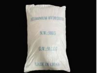 Industrial aluminium hydroxide