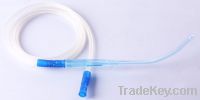 Sell suction connecting catheter
