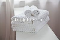 Customized White Color Cotton Bath Towels