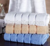 Bright colored bath towel for hotel