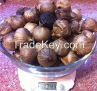 black garlic single clove
