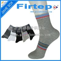 Hotselling Various Color Jacquard Argyle Combed Cotton Men Socks