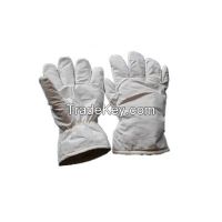 Cleanroom heat resistance glove