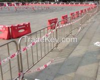 Portable steel mills barrier for event