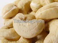 organic cashewnuts