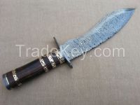 Damascus walnut wood handle hunting knife