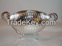 Metal fruit bowl