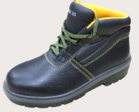 Sell safety shoes for oil factory