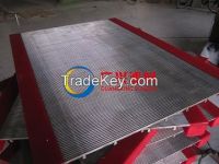 Wedge wire flat panel