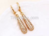 18k gold plated earring with crystal