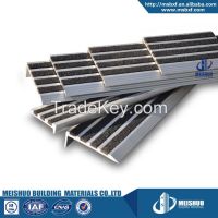 Anti slip aluminum base carborundum inserted stair nosing strips