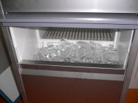 Sell 50kg/24h ice maker