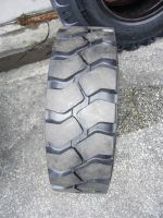 Industrial tyre and Forklift tyre