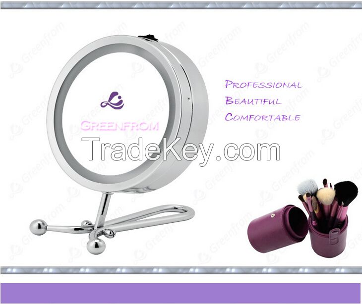 Flexible make up mirror with LED