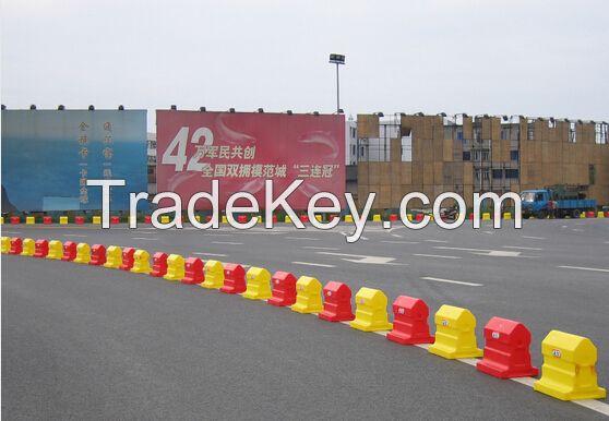 LLDPE safety traffic water filled crowd control road block barriers
