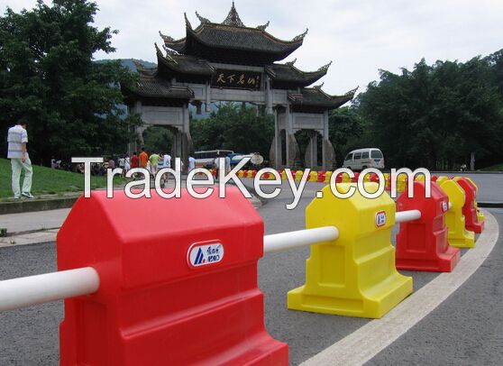 LLDPE safety traffic water filled crowd control road block barriers